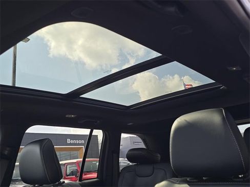 New 2026 Jeep Grand Cherokee Limited image 9