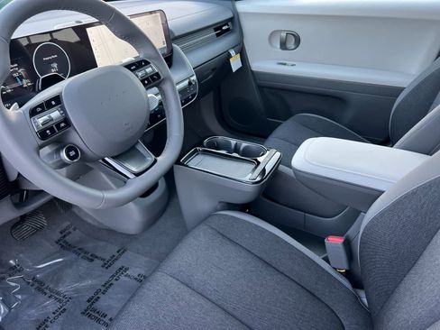 New 2026 Hyundai Ioniq 5 SE image 11