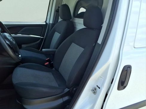 Used 2020 RAM ProMaster City Tradesman FWD image 14