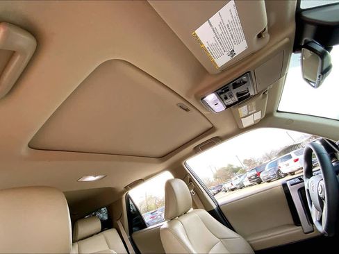 Used 2024 Toyota 4Runner Limited image 13