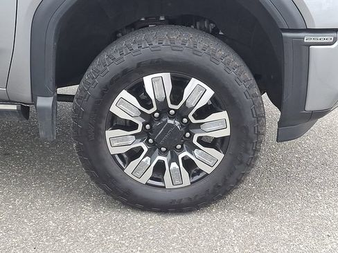 Used 2025 GMC Sierra 2500 Denali w/ Denali Reserve Package AWD/4WD image 30