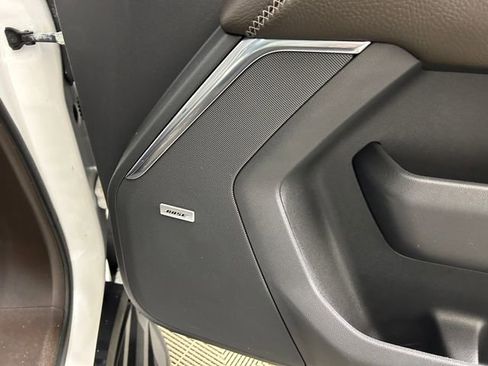 Used 2023 GMC Yukon XL Denali image 30