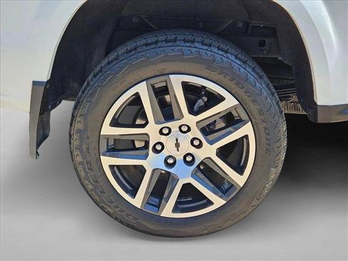 Used 2023 Chevrolet Colorado Z71 w/ Z71 Convenience Package 2 AWD/4WD image 24