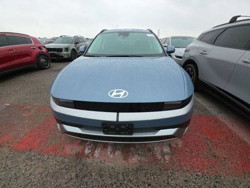 Used 2025 Hyundai Ioniq 5 SEL RWD image 3