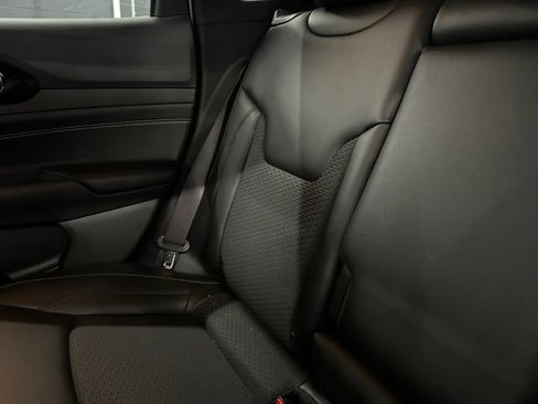 Used 2022 Jeep Compass Altitude w/ Convenience Group image 26