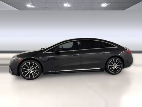 Certified 2023 Mercedes-Benz EQS 580 4MATIC Sedan w/ Exclusive Trim Package image 2