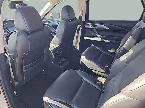 Used 2023 MAZDA CX-9 Touring image 19