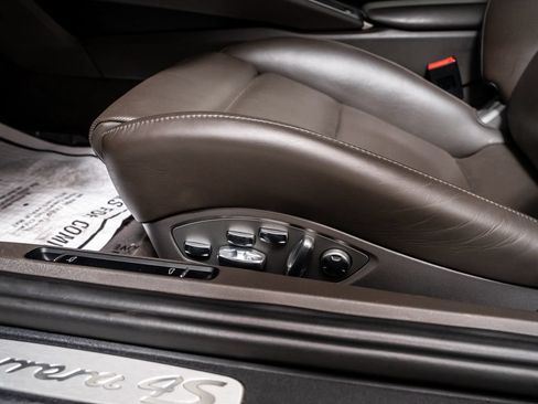 Used 2015 Porsche 911 Carrera 4S AWD/4WD image 29