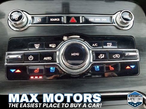 Used 2021 Lincoln Nautilus Reserve image 25