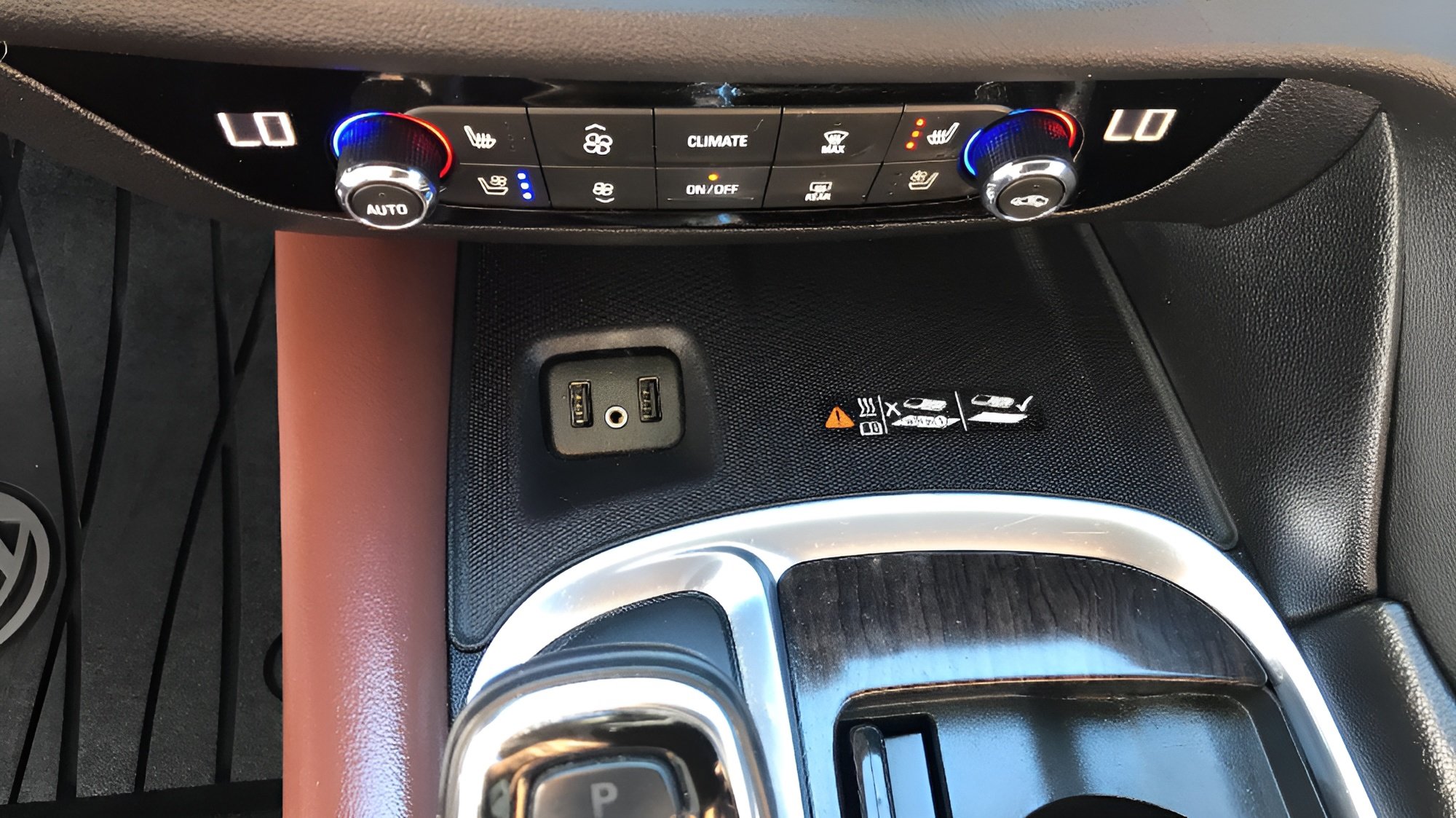 Certified 2019 Buick Enclave Avenir w/ Avenir Technology Package AWD/4WD image 46