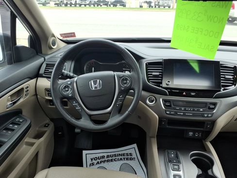 Used 2023 Honda Ridgeline RTL image 9