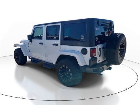Used 2017 Jeep Wrangler 75th Anniversary image 4