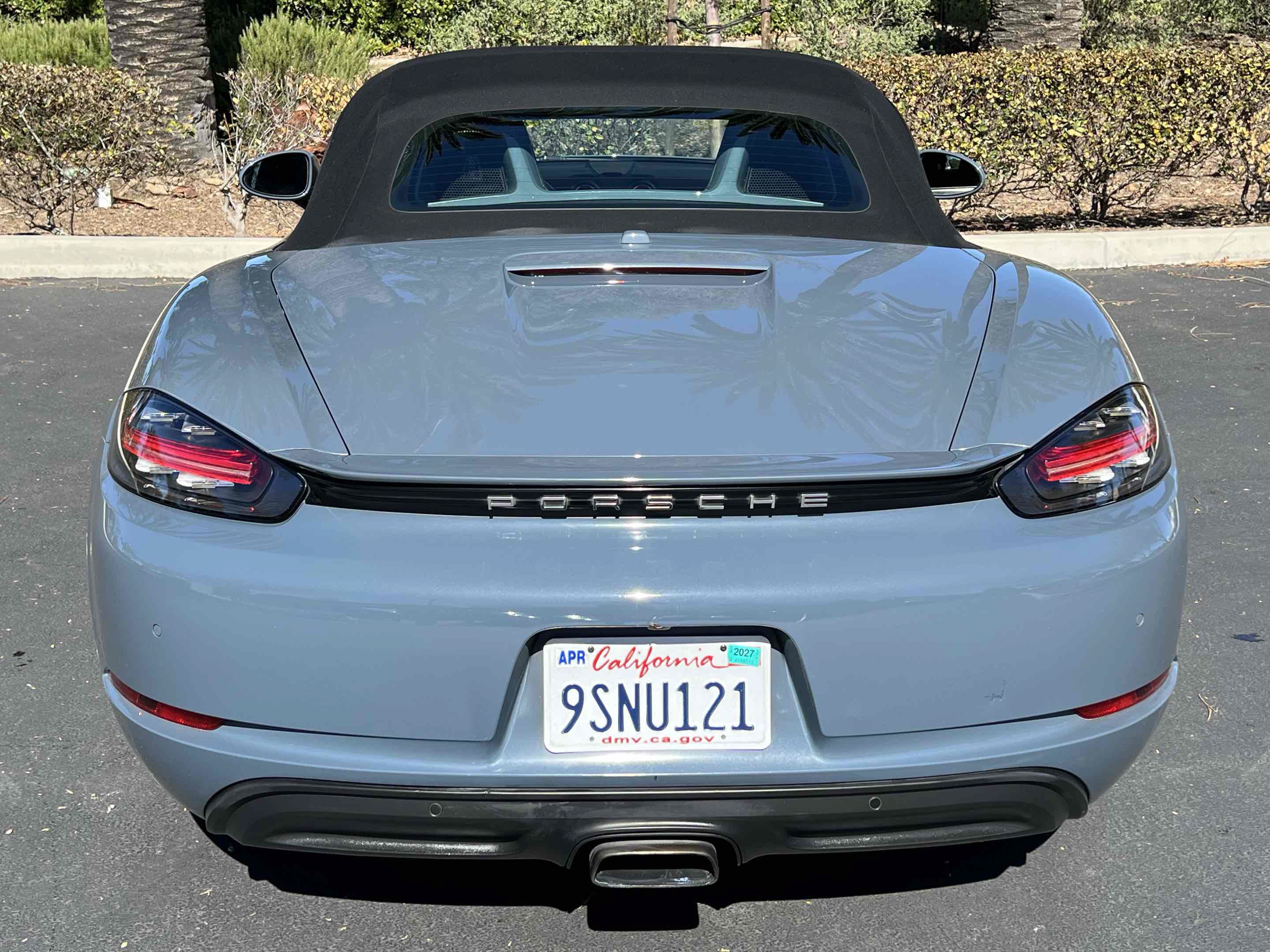 Used 2017 Porsche 718 Boxster RWD image 23