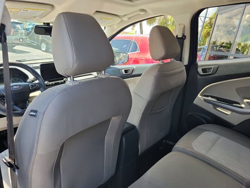 Used 2021 Ford EcoSport SE FWD image 10