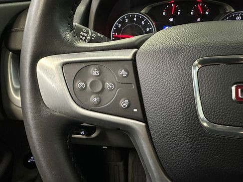 Certified 2022 GMC Terrain SLT w/ Infotainment Package II image 10