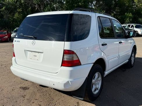 Used 2000 Mercedes-Benz ML 320 4MATIC image 5