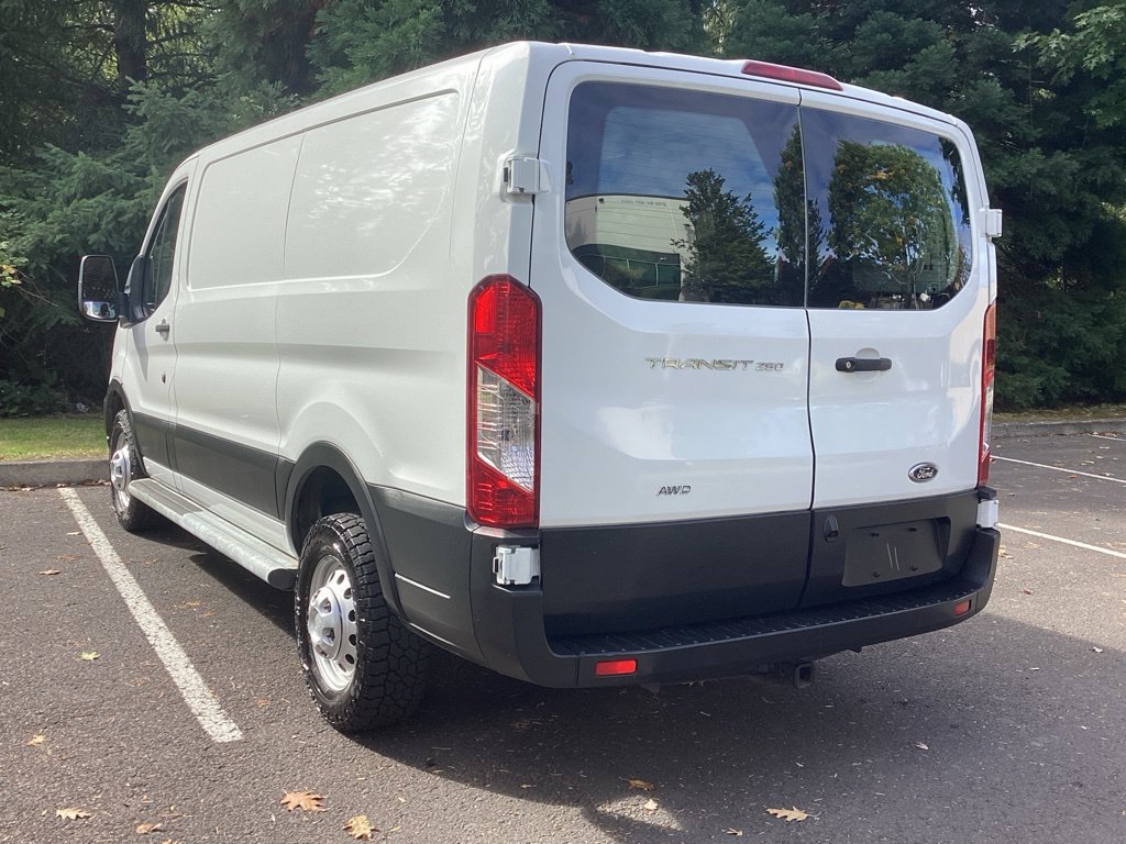 Used 2023 Ford Transit 250 Low Roof AWD w/ Exterior Upgrade Package image 9