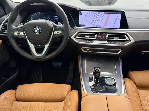 Used 2023 BMW X5 xDrive40i w/ Parking Assistance Package AWD/4WD image 25