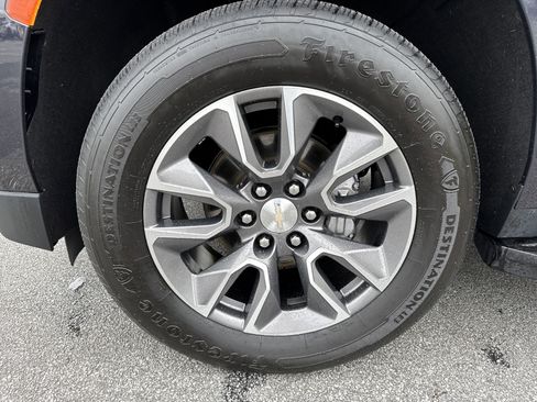 Used 2022 Chevrolet Tahoe LT w/ LT Signature Plus Package AWD/4WD image 16