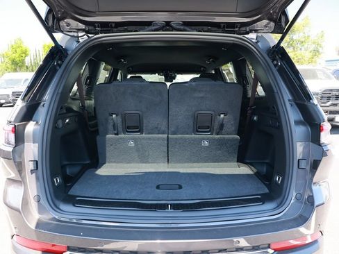 New 2026 Jeep Grand Cherokee L Laredo AWD/4WD image 33