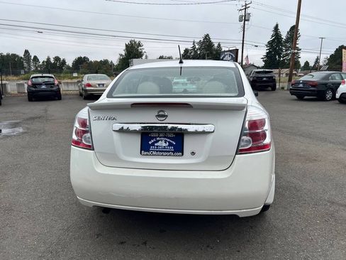 Used 2012 Nissan Sentra 2.0 S FWD image 6