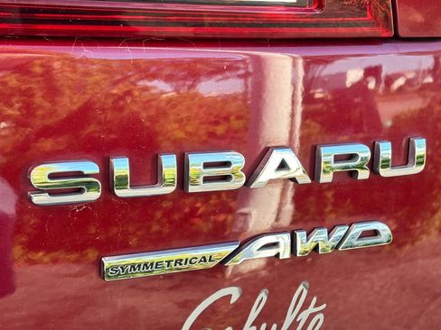 Used 2017 Subaru Outback 3.6R Limited AWD/4WD image 9