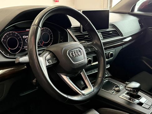 Used 2018 Audi Q5 2.0T Premium Plus w/ Premium Plus Package AWD/4WD image 9