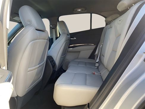 Certified 2022 Cadillac XT4 Premium Luxury w/ Enhanced Visibility Package image 15