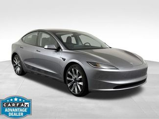 Used 2025 Tesla Model 3 Long Range RWD video 1