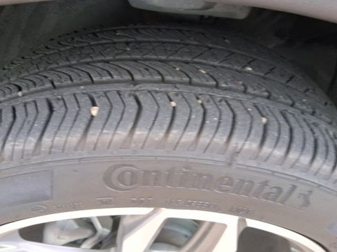 Certified 2023 Cadillac XT4 Sport w/ Enhanced Visibility Package image 19