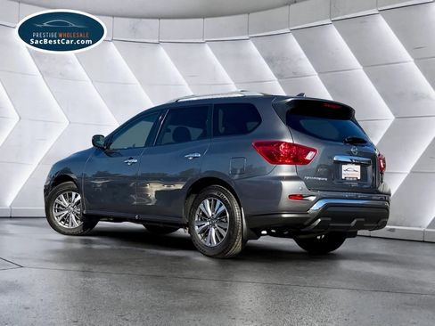 Used 2020 Nissan Pathfinder S image 6