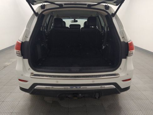 Used 2015 Nissan Pathfinder SL w/ SL Tech Package image 29