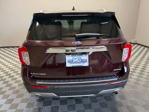 Used 2023 Ford Explorer Limited w/ Equipment Group 301A image 7
