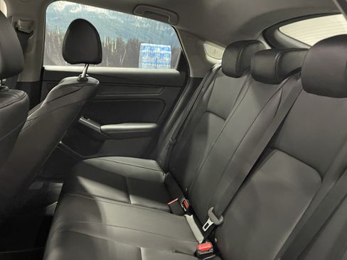 Used 2025 Acura Integra FWD image 15