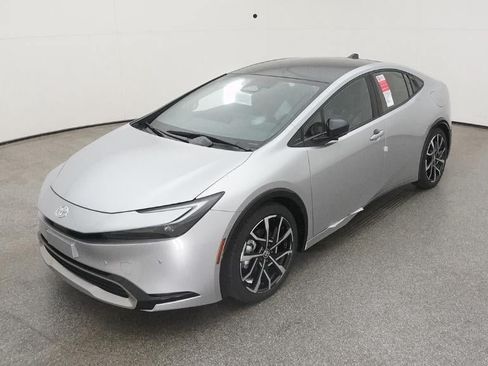 New 2026 Toyota Prius Plug-In Hybrid FWD image 25