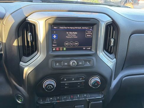 Used 2022 Chevrolet Silverado 1500 Custom RWD image 19