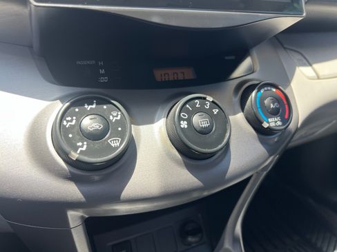Used 2008 Toyota RAV4 4WD V6 image 20