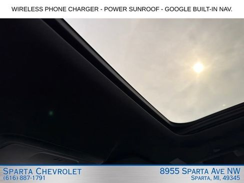 Used 2025 Chevrolet Traverse LT w/ Sun and Wheel Package AWD/4WD image 32