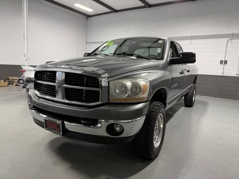 Used 2006 Dodge Ram 2500 Truck SLT w/ Quad Cab Big Horn Value Group image 10