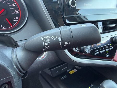 Used 2024 Toyota Camry XSE FWD image 24