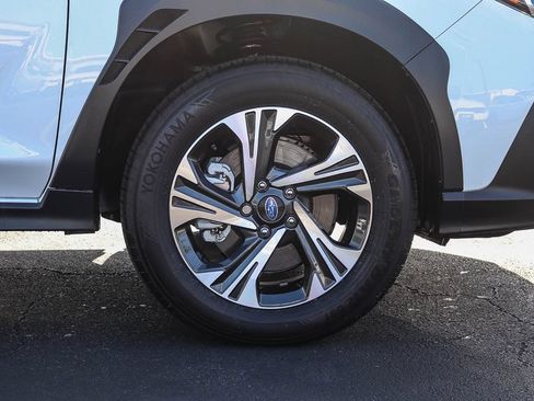 Certified 2026 Subaru Crosstrek 2.5i Premium AWD/4WD image 13