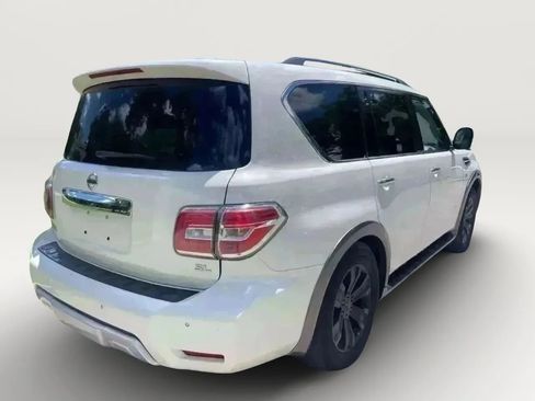 Used 2017 Nissan Armada SL image 2