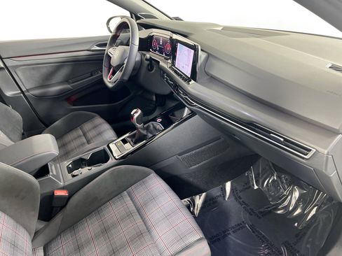 Used 2024 Volkswagen GTI SE image 29