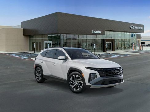 New 2026 Hyundai Tucson Limited FWD image 2