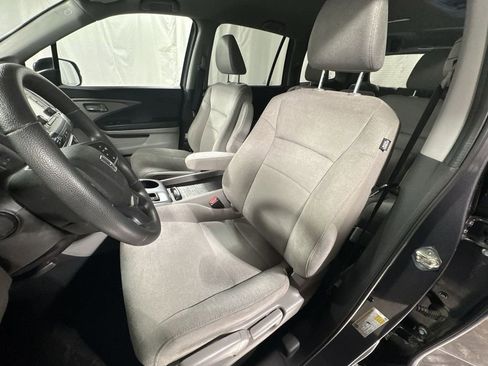 Used 2019 Honda Pilot LX image 17