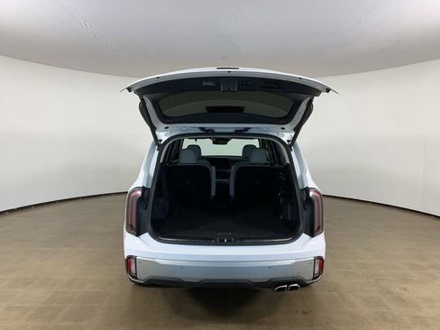 Used 2023 Kia Telluride SX AWD/4WD image 12