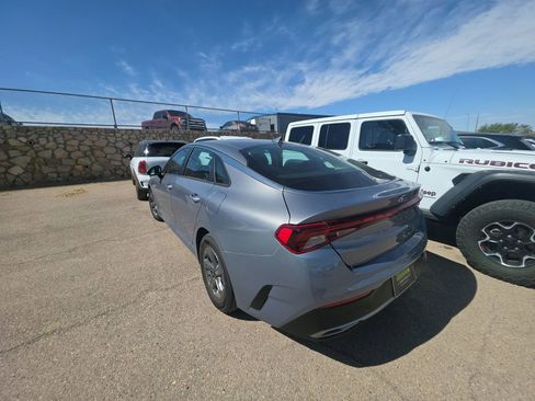 Used 2021 Kia K5 LXS FWD image 10