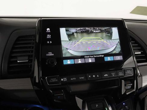 Used 2024 Honda Odyssey Elite image 19
