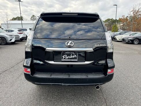 Used 2022 Lexus GX 460 Premium image 3