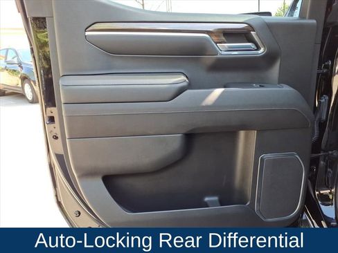 Used 2022 Chevrolet Silverado 1500 RST image 25